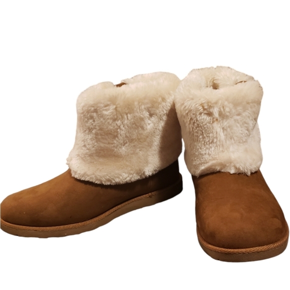 Arizona Jean Company Shoes - NIB Arizona Jean Co Size 10 Medium Az Impala Chestnut Suede Never Worn Warm